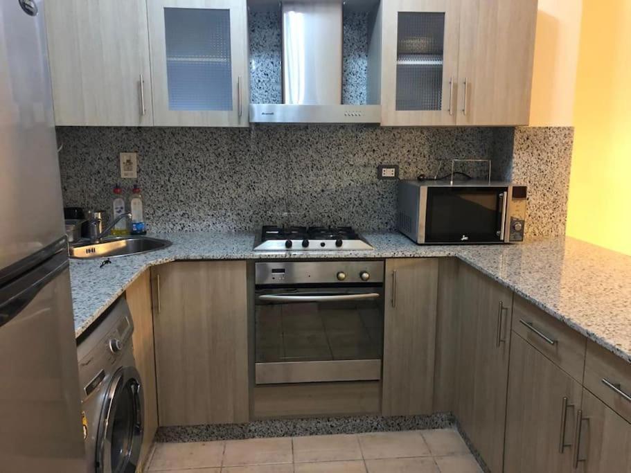 Naama Bay Luxury Stylish Entire Flat With En-Suit Rooms -Centre Of Sharm 외부 사진